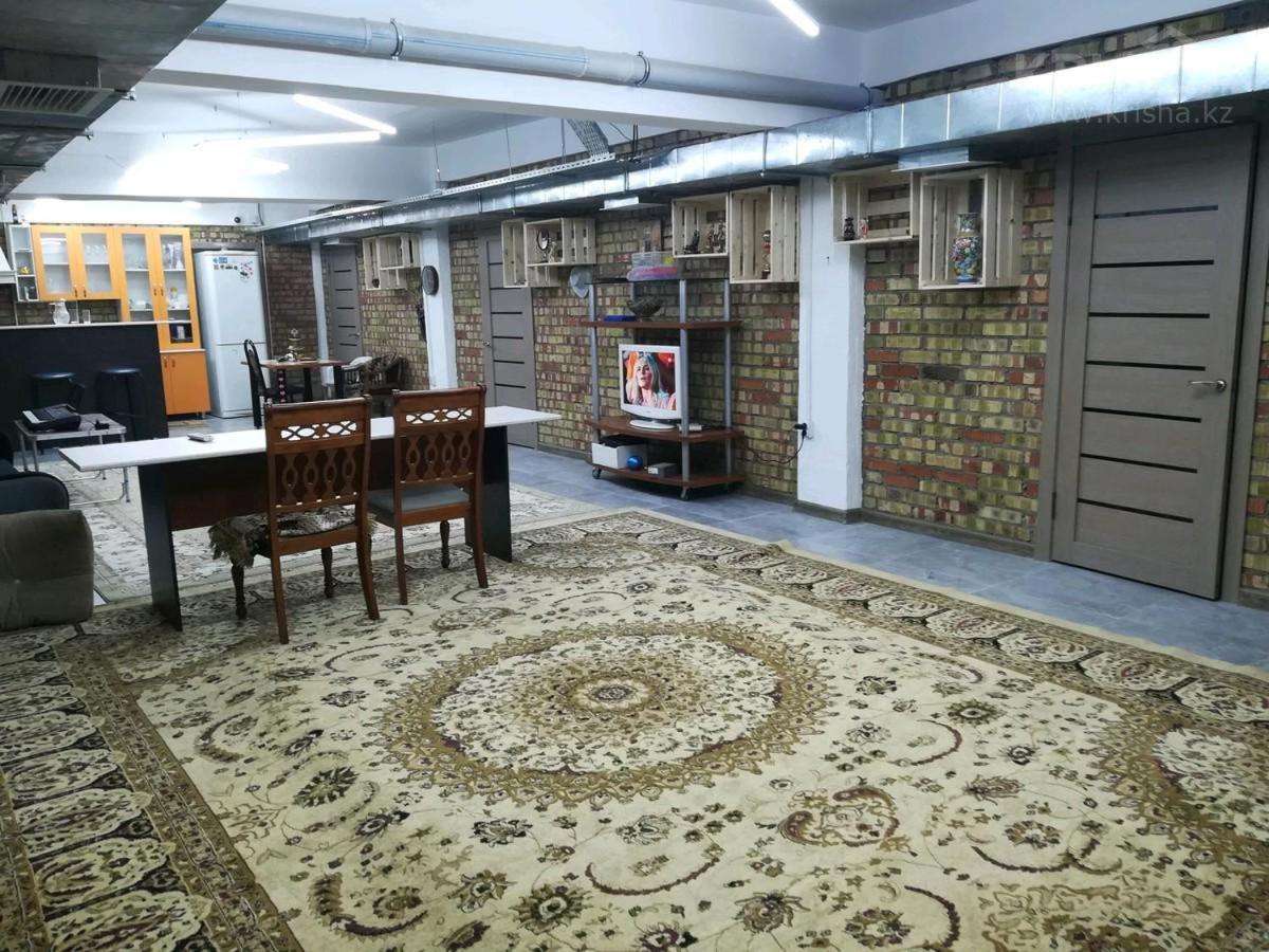 Фэмили Хостел Almatý Exterior foto