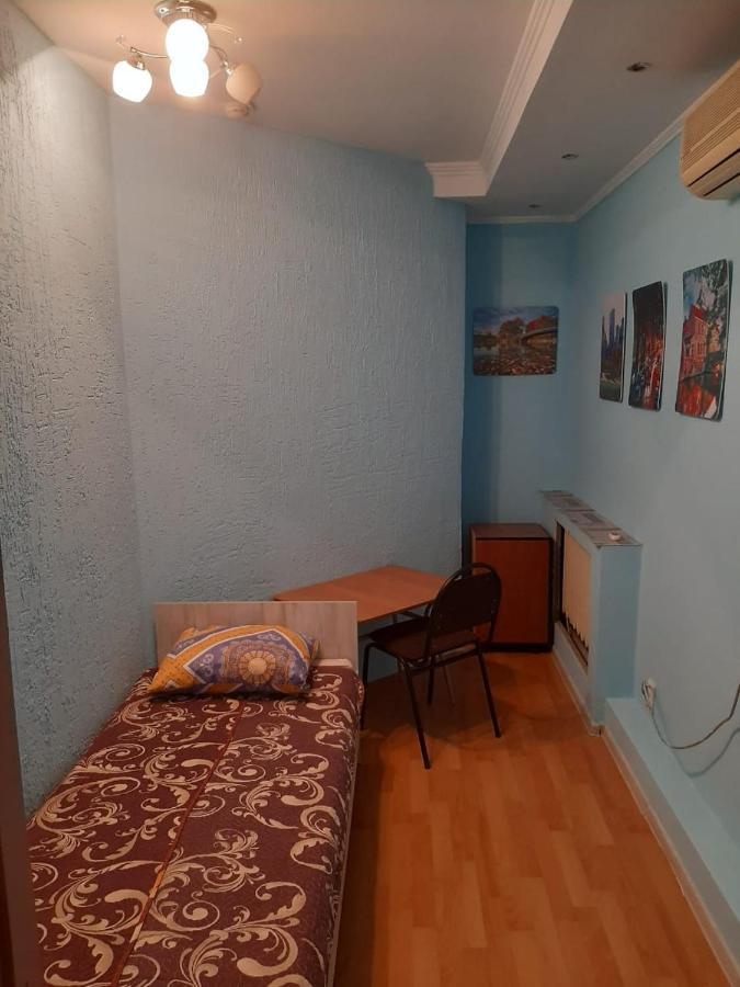 Фэмили Хостел Almatý Exterior foto